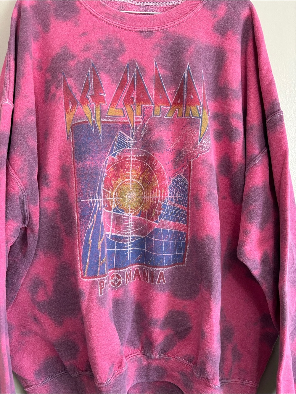 Urban Outfitters Red & Maroon Tie-Dye Def Leppard Graphic Crewneck